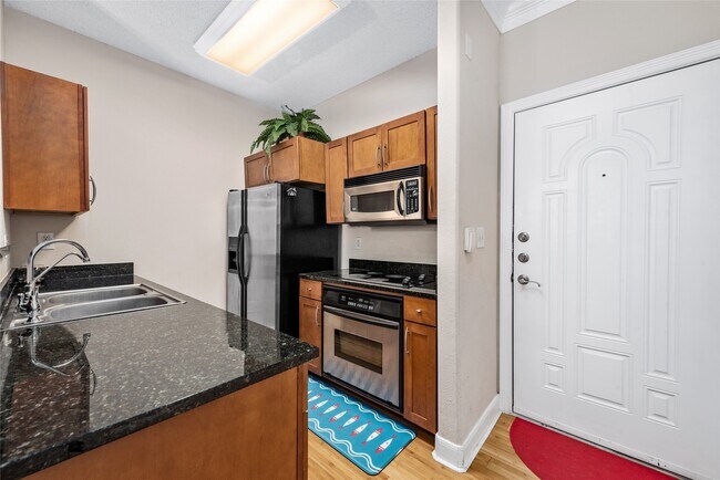 Foto del edificio - 2299 Lone Star Dr