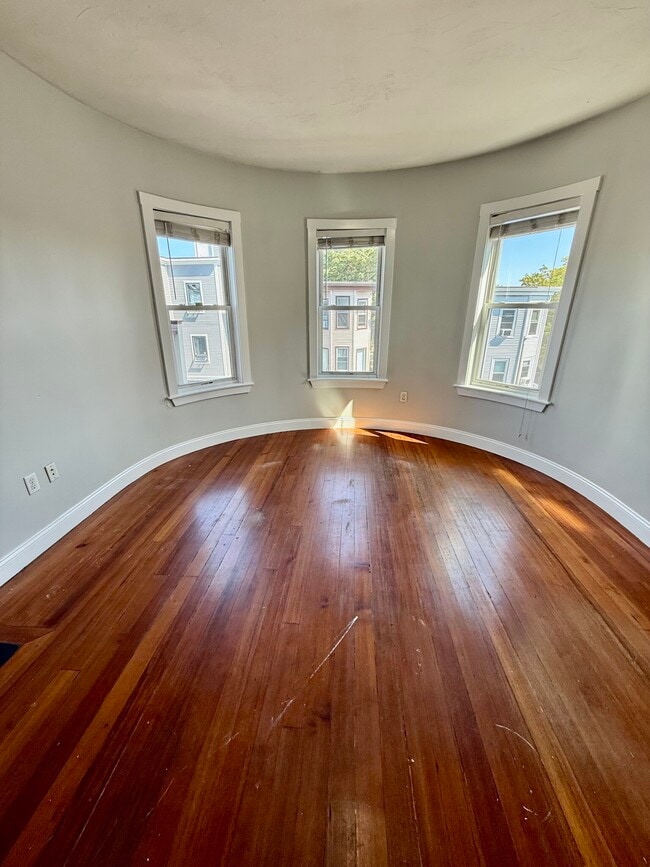 Foto del edificio - 1085 Dorchester Ave