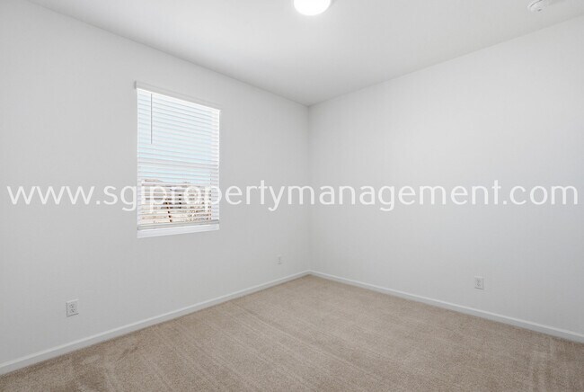 Foto del edificio - 25489 W Fraktur Rd