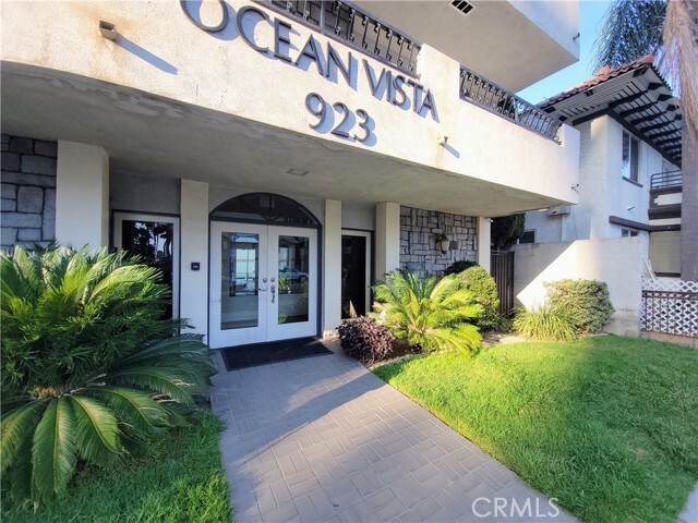 Foto del edificio - 923 E Ocean Blvd