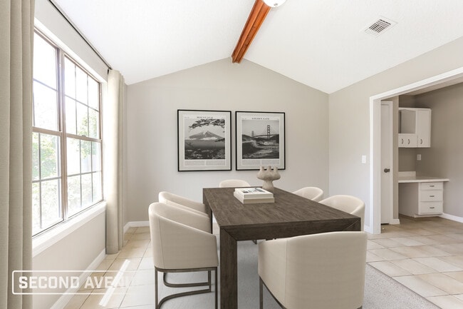 Building Photo - 8027 Sable Woods Dr N