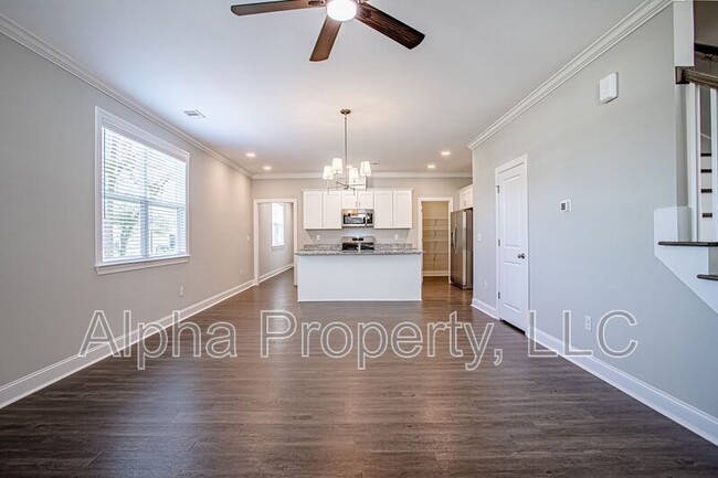 Photo - 121 Remount Wy Townhome