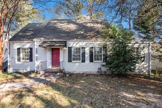 Building Photo - 2026 N Decatur Rd