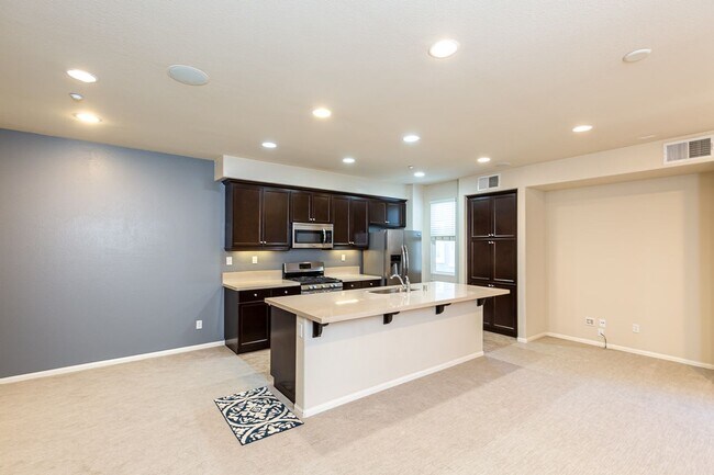 Foto del edificio - ***LOOK&LEASE $250.00 OFF FIRST MONTH***ST...