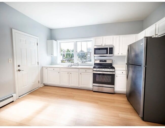 Foto del edificio - 502 Somerville Ave