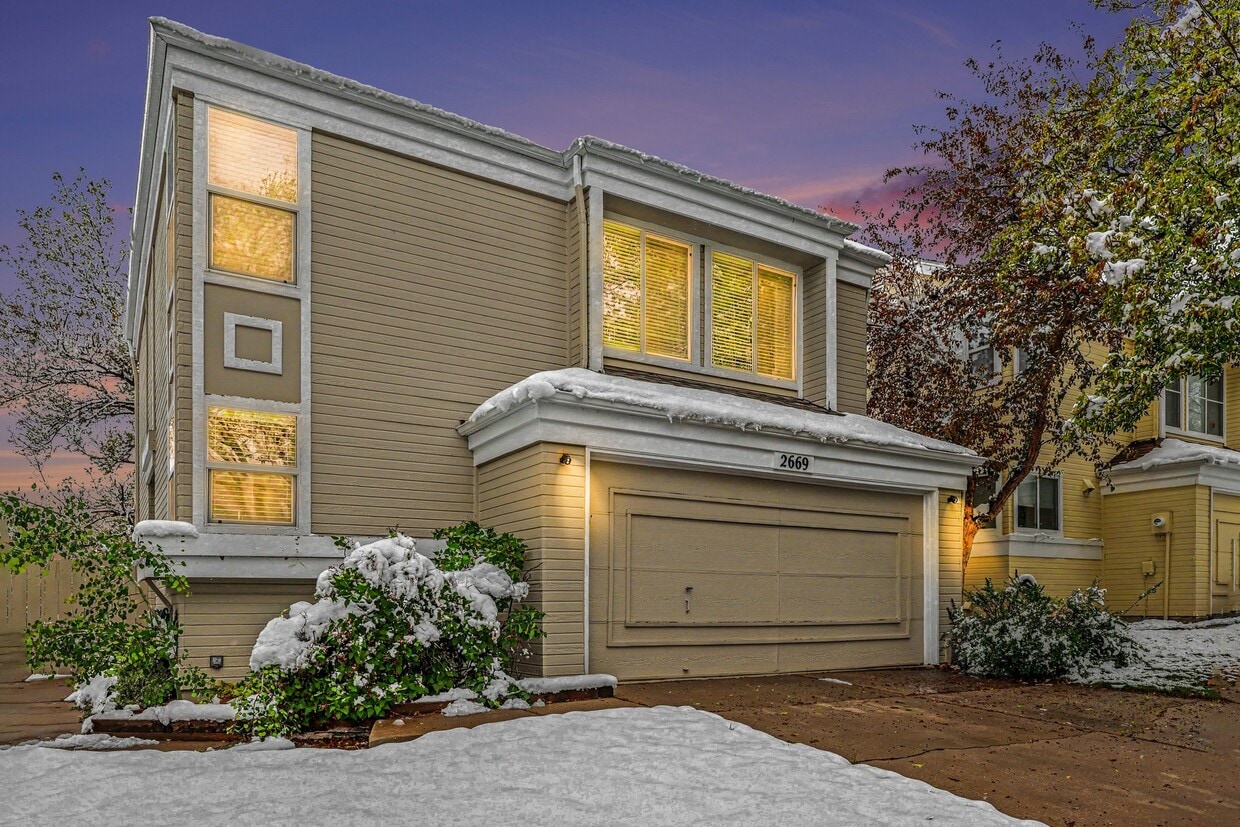 Photo - 2669 S Deframe Cir (Lakewood, CO)
