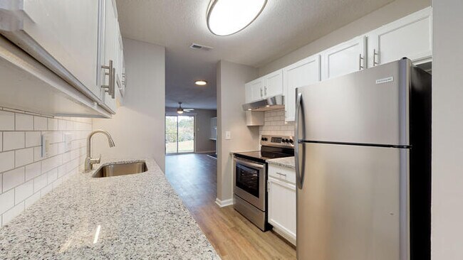 Foto del edificio - 3436 Balfour W