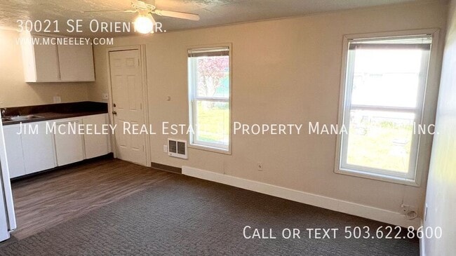 Building Photo - 30021 SE Orient Dr