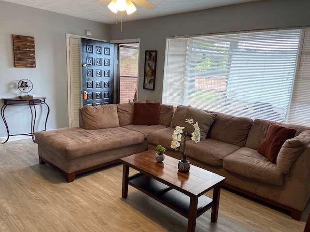 Foto del edificio - 763 N Hairston Rd