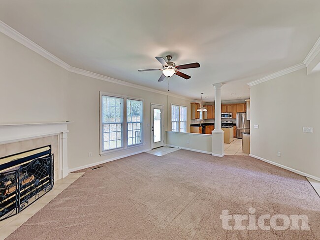 Building Photo - 1267 Buckingham Cir