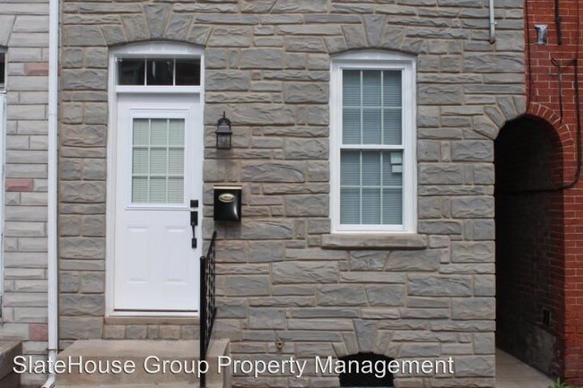 Foto del edificio - 31 1/2 Caroline St