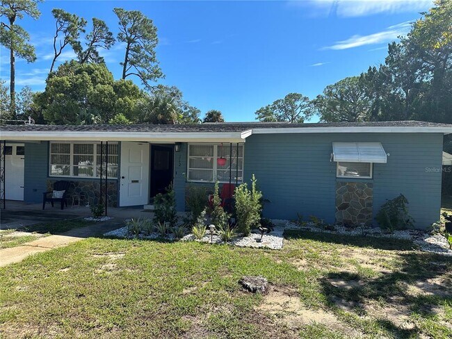 Building Photo - 112 Frances Dr