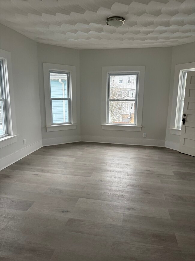 Photo - 233 Whipple St Apartment