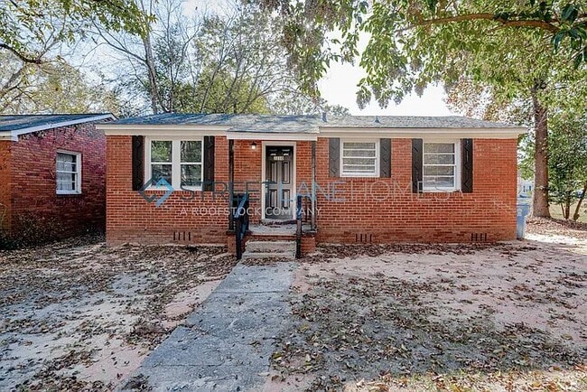 Building Photo - 2210 Corning Rd