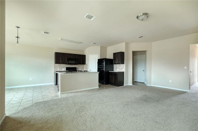 Building Photo - 219 Screech Owl Dr