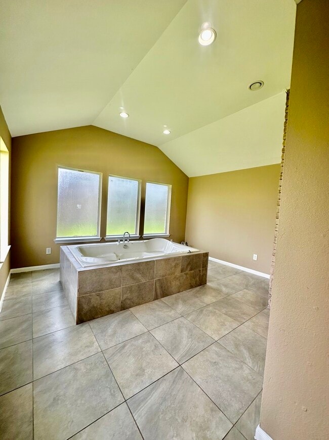 Building Photo - 7410 Frostview Ln