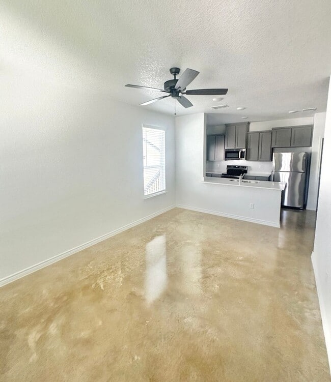 Building Photo - Gorgeous and Modern Duplex in Temple, Tx!