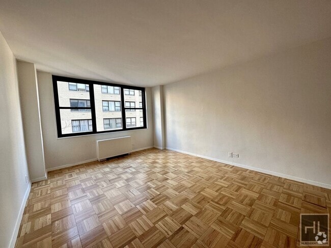 Building Photo - EAST 49 STREET