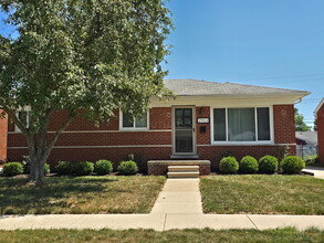 Building Photo - 29414 Sherry
