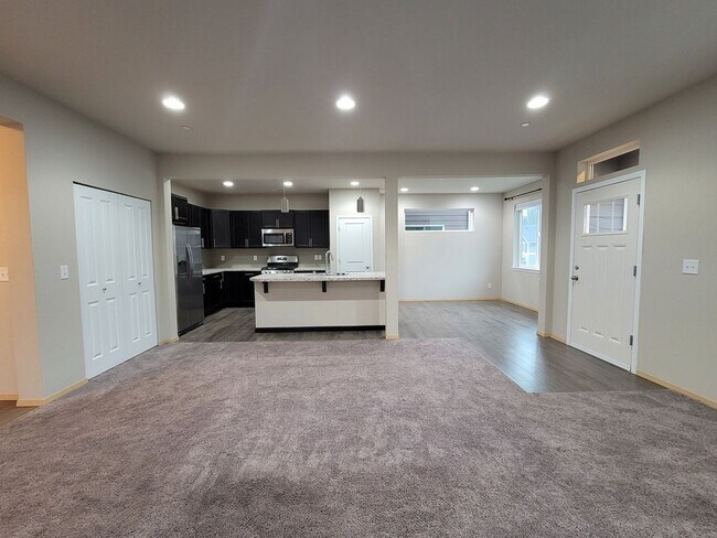 Foto del edificio - 4 Bedroom Home in Pinnacle Peak