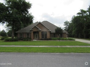 Building Photo - 114 Lake Merial Shores Dr