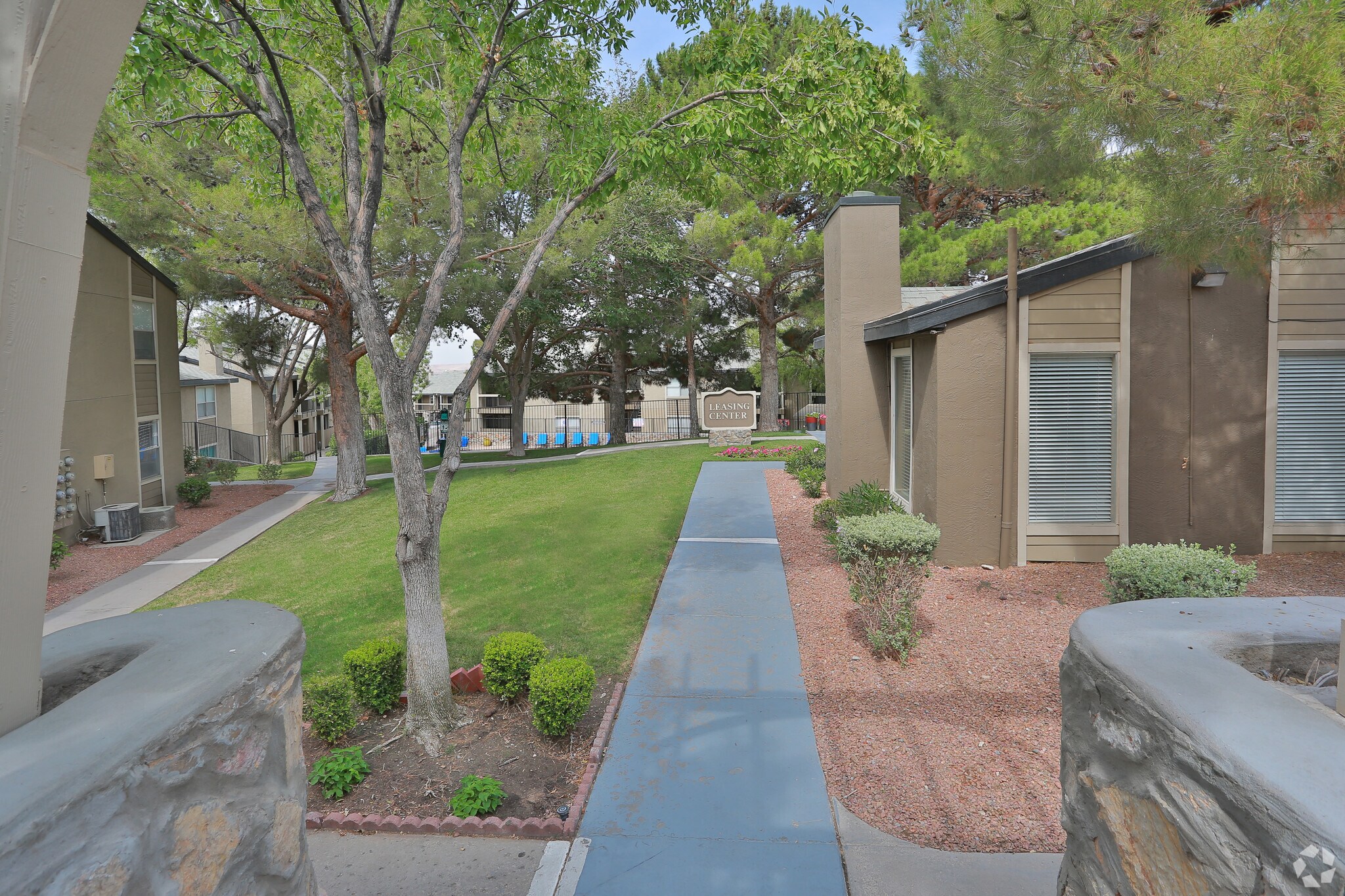 Double Tree Apartments El Paso
