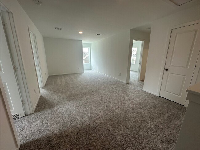 Building Photo - 6402 Symphony Wave Dr