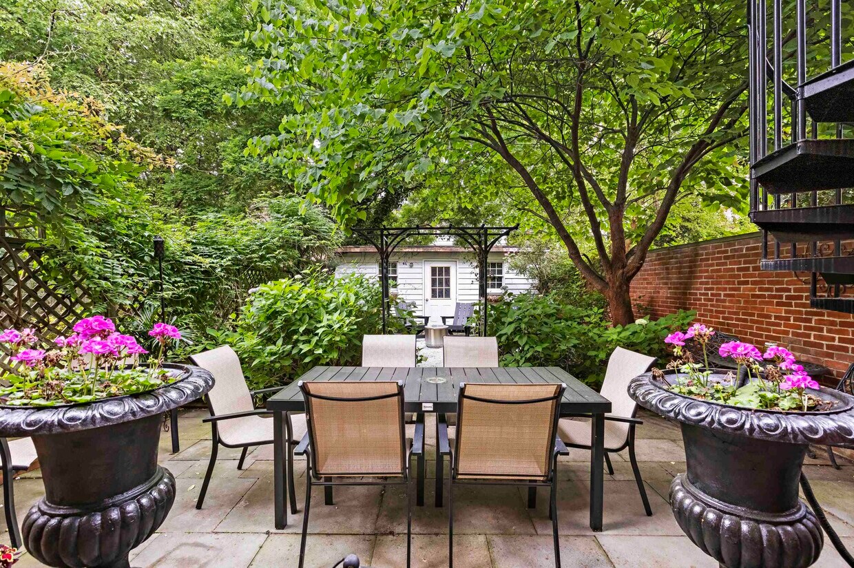 Foto principal - 720 Bloomfield St