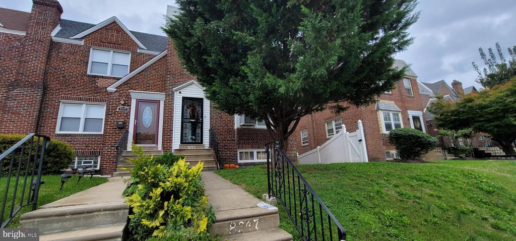 Primary Photo - 8247 Fayette St