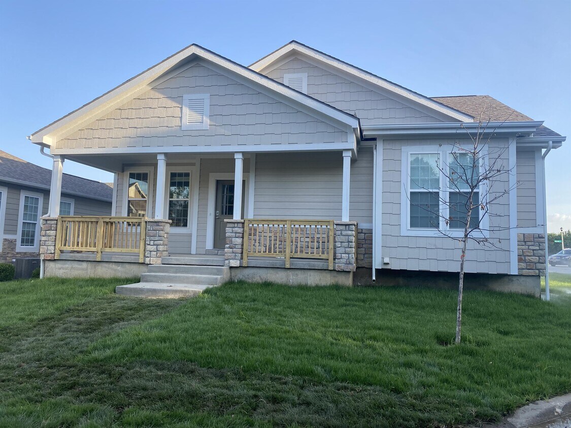 16163 Granada St, Stilwell, KS 66085 House Rental in Stilwell, KS