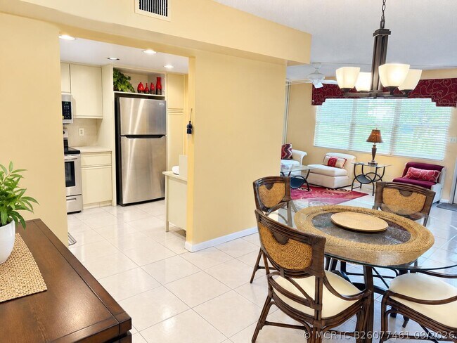 Building Photo - 3305 Aruba Way