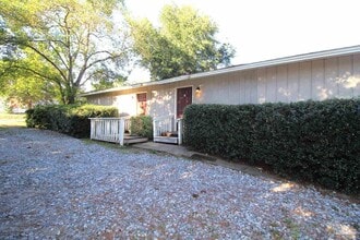 Building Photo - 5205 Charbar Dr
