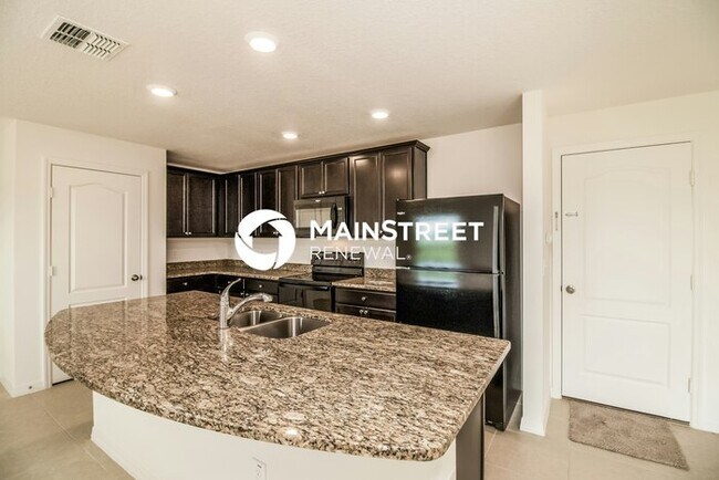 Building Photo - 4 Bedroom Pet-Friendly Home in Lakeland, F...