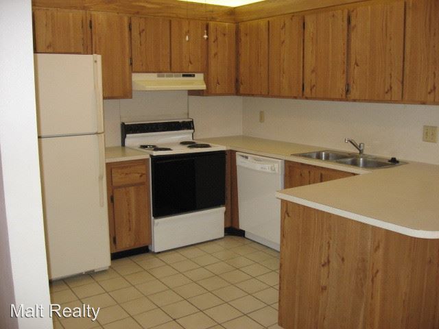 Building Photo - 5567 Malt Dr