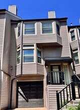Building Photo - 1219 S Lawton Ave