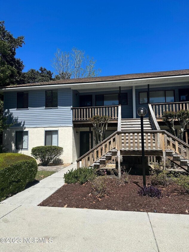 4171 Spirea Dr Unit 5, Wilmington, NC 28403 Condo for Rent in