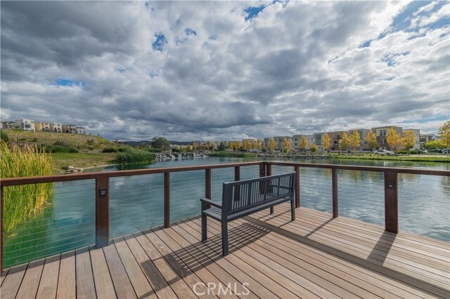 Foto del edificio - 2261 Horseback Rd