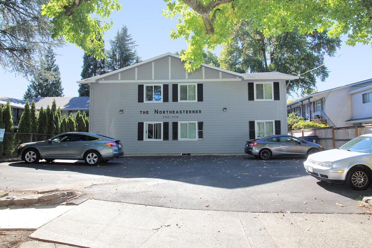 Foto principal - 1942-1956 NE Tillamook St