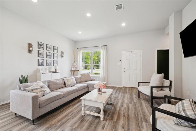 Foto del edificio - 10897 Mockingbird Pl