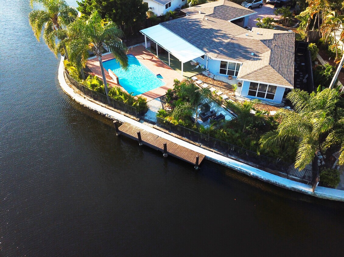 2164 NE 27th Dr, Wilton Manors, FL 33306 House Rental in Wilton