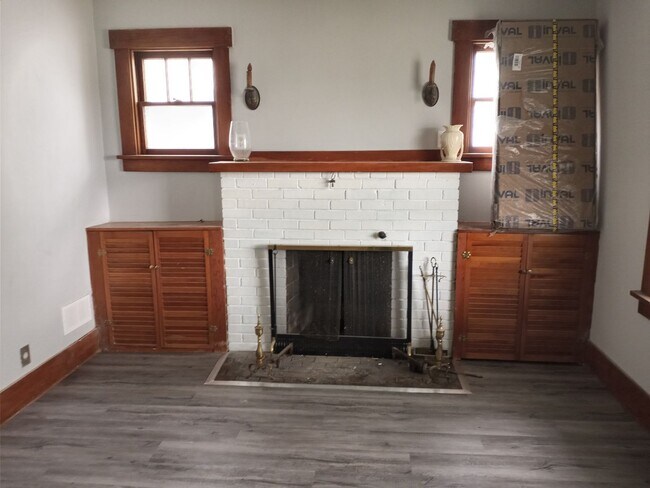 Foto del edificio - Super cute 3BR, 2BTH home with 1car gar cl...
