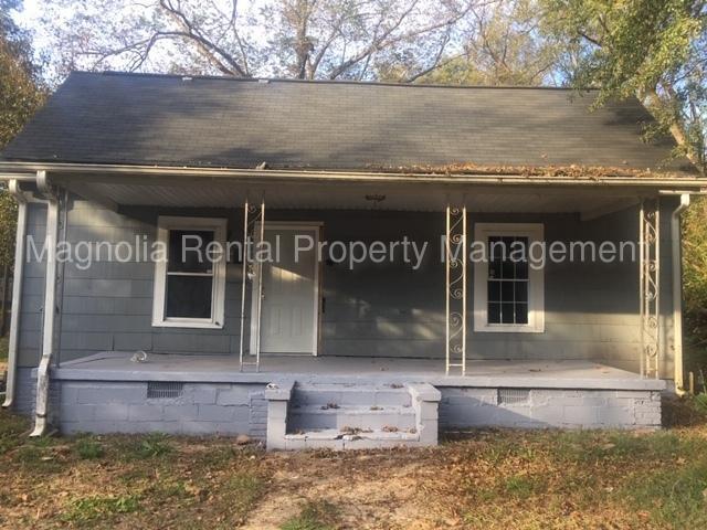 Primary Photo - West Greenville Home for Rent