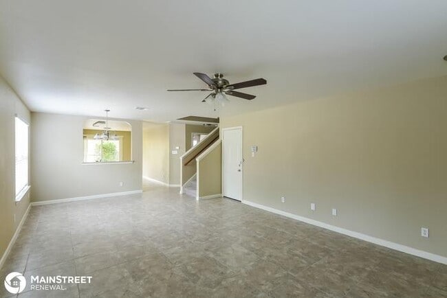 Building Photo - 9002 Roaring Spring, Universal City, TX 78148