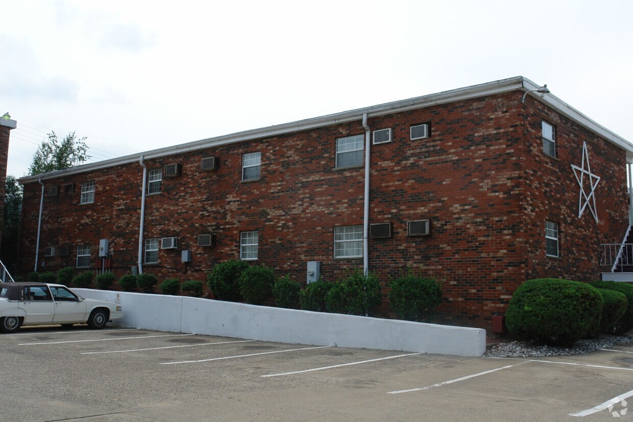 Foto del edificio - Westmoreland Apartments