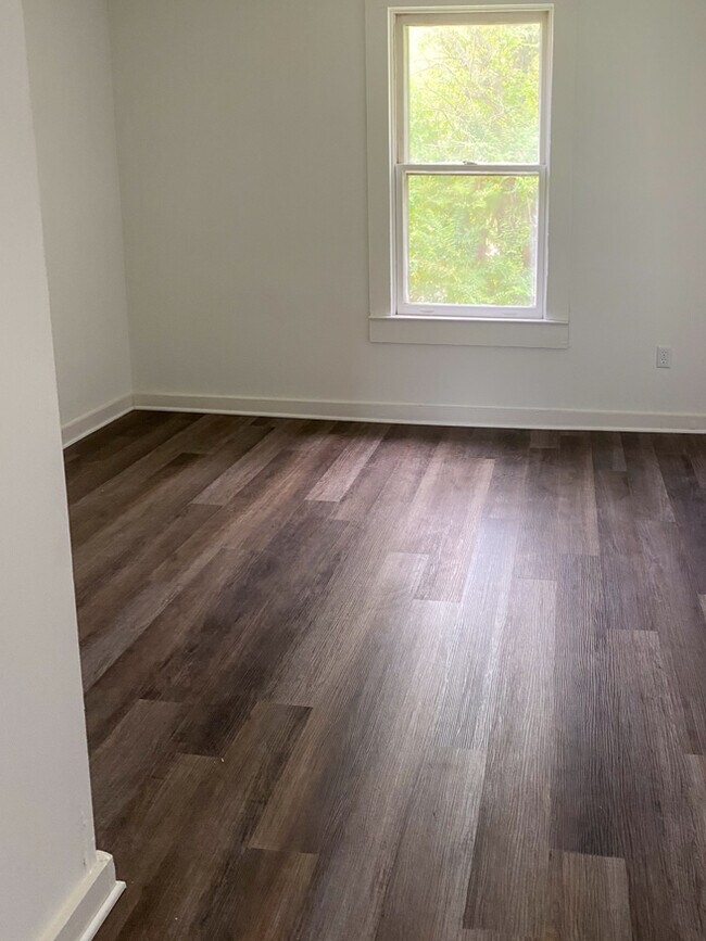 Foto del edificio - 2300 Raleigh St