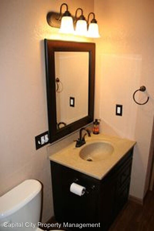Foto del edificio - 3 br, 2 bath House - 116 9th Street SE
