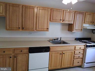 Foto del edificio - 1065 Colwell Ln