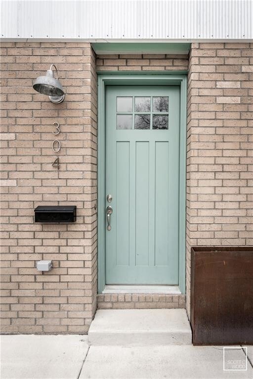 Building Photo - 302 SW 5th St