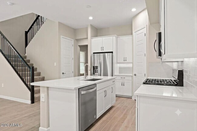 Building Photo - 17042 N 50th Way