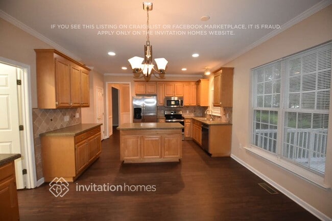 Building Photo - 12515 Ivey Creek Dr